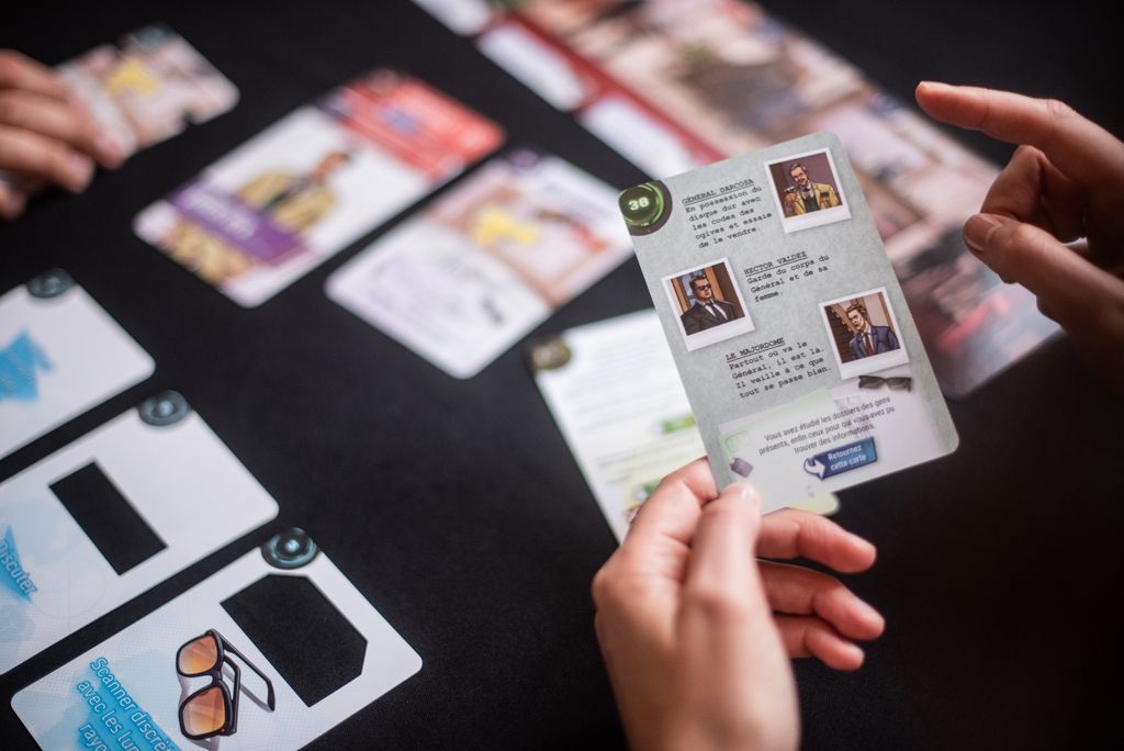 BACKSTORIES - LES NOCES D'EMERAUDE